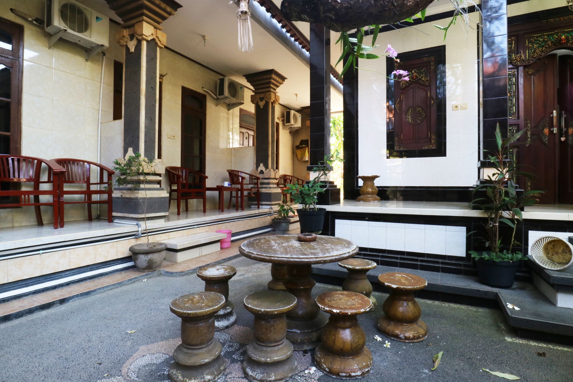 Best Guesthouse Bali Kuta  Exterior photo