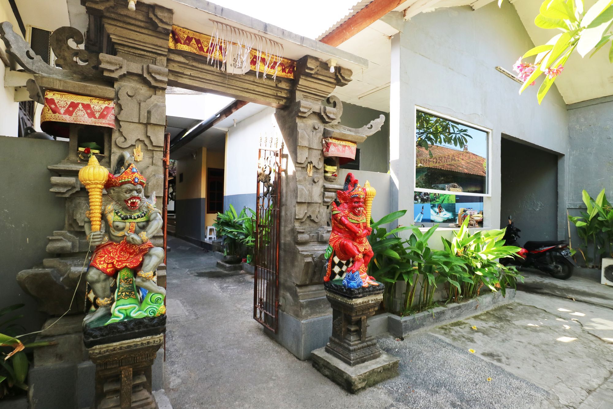 Best Guesthouse Bali Kuta  Exterior photo